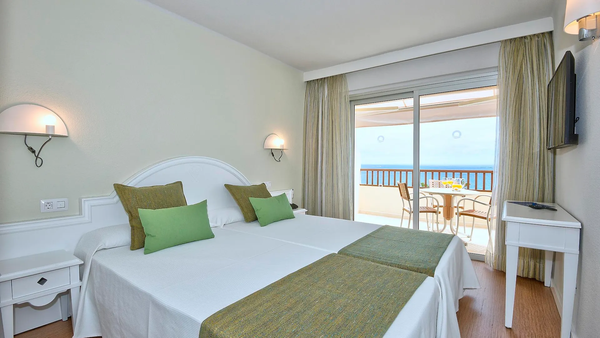 ***  Hotel Hovima Jardin Caleta Costa Adeje  Španělsko